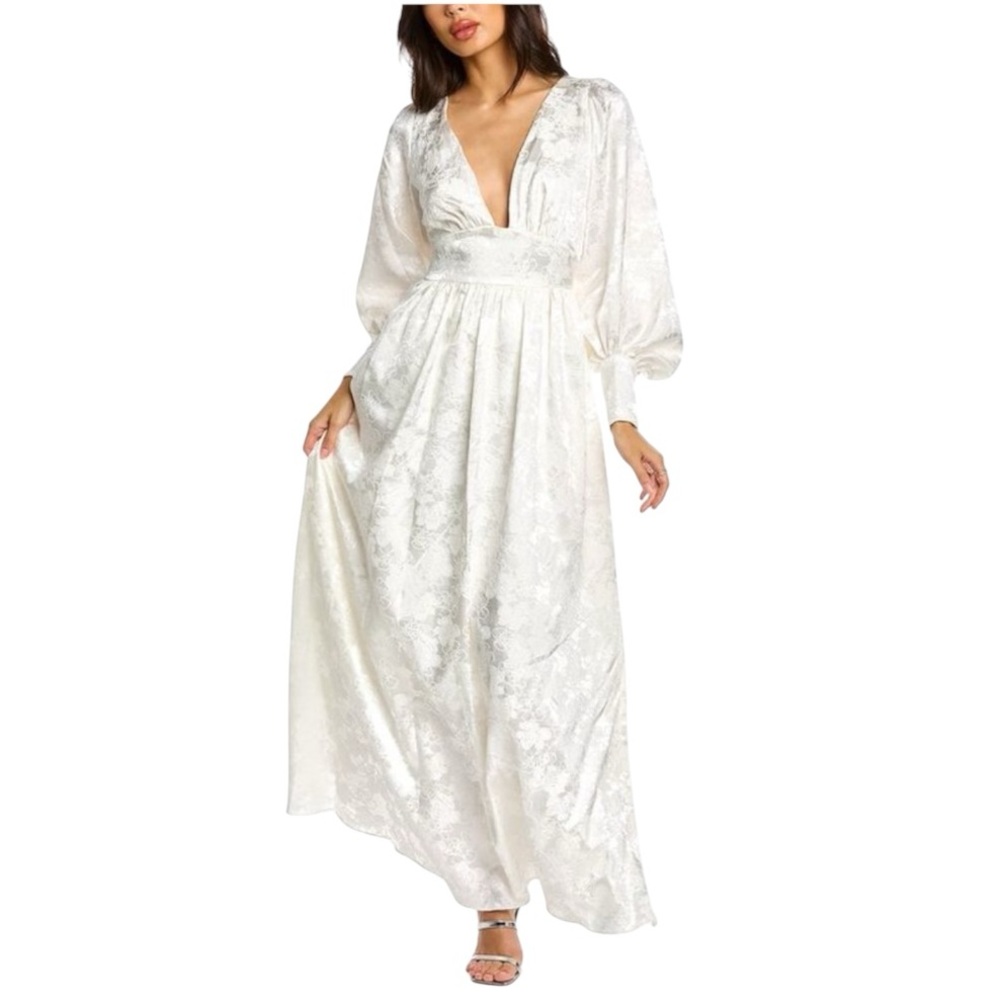 One 33 Social Jacquard V Neck Dress